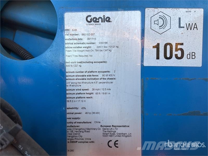 Genie S-65 Telescopic Boom Lift Telescopic boom lifts