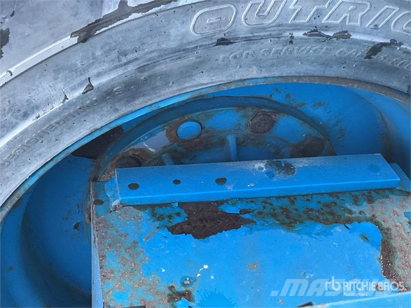 Genie S-85 4WD Diesel Telescopic Boom Lift Telescopic boom lifts