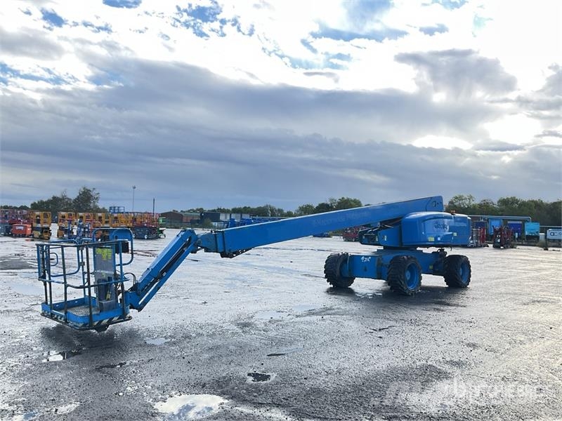 Genie S-85 4WD Diesel Telescopic Boom Lift Telescopic boom lifts