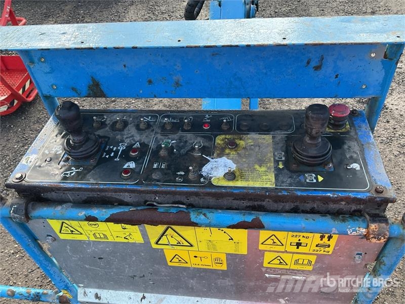 Genie S-85 4WD Diesel Telescopic Boom Lift Telescopic boom lifts