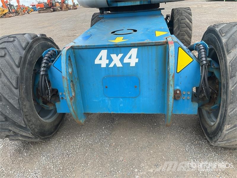 Genie S125 4WD Diesel Telescopic Boom Lift Телескопични повдигачи