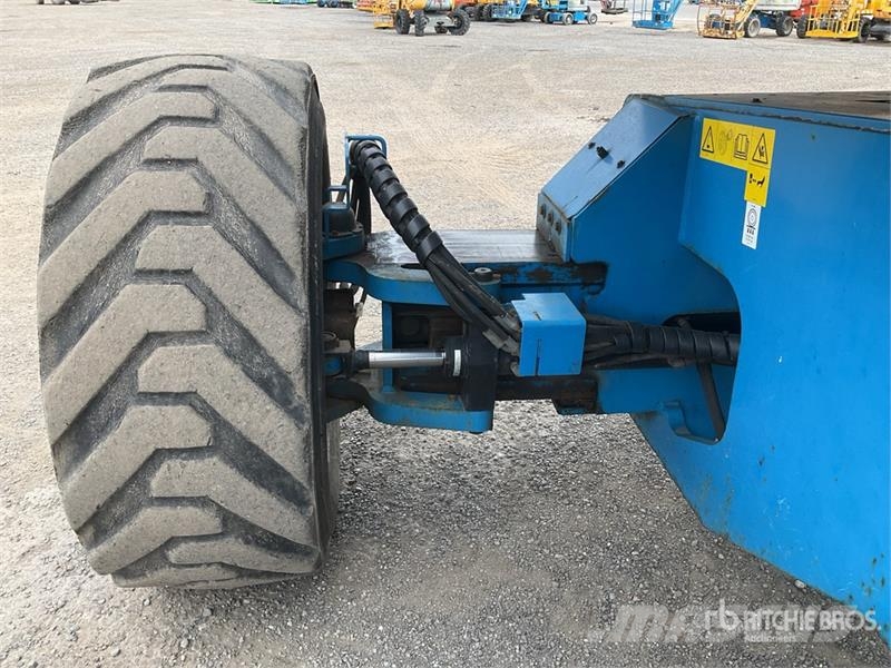 Genie S125 4WD Diesel Telescopic Boom Lift Телескопични повдигачи