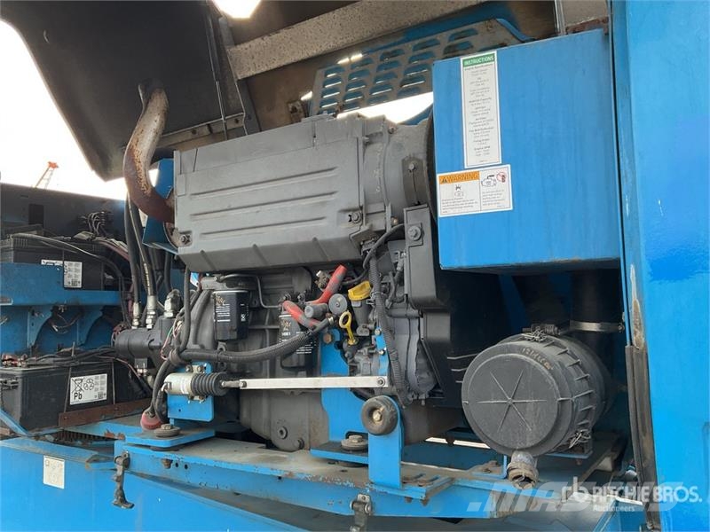Genie S125 4WD Diesel Telescopic Boom Lift Nacelles télescopiques