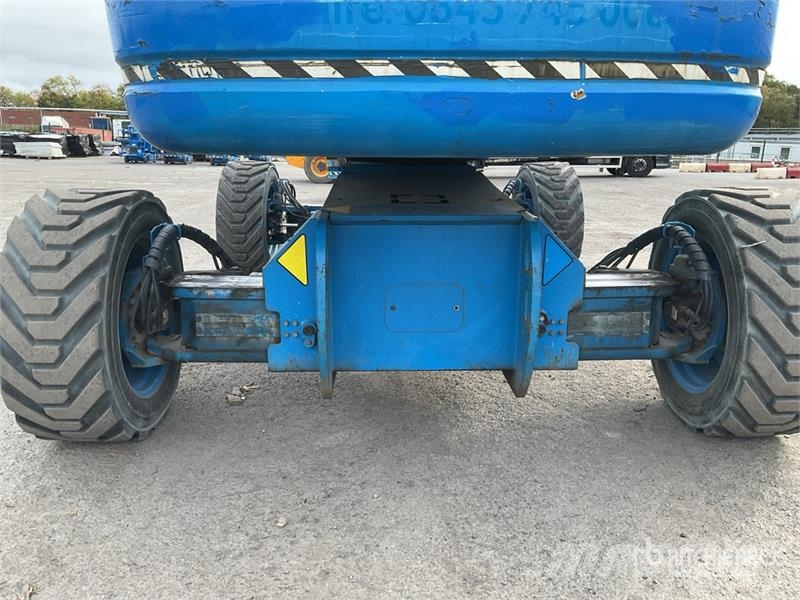 Genie S125 4WD Diesel Telescopic Boom Lift Nacelles télescopiques