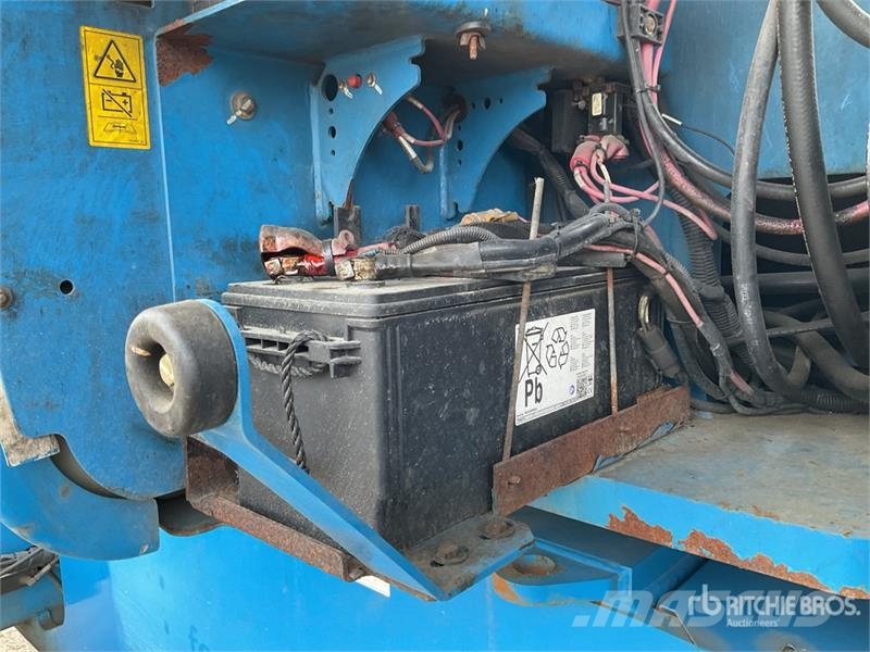 Genie S125 4WD Diesel Telescopic Boom Lift Nacelles télescopiques