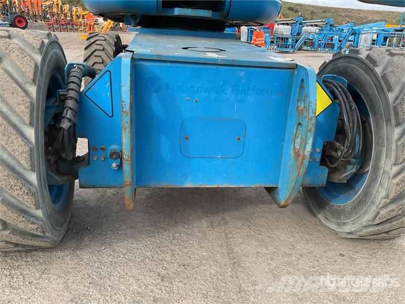 Genie S125 4WD Diesel Telescopic Boom Lift Nacelles télescopiques