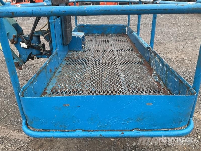 Genie S125 4WD Diesel Telescopic Boom Lift Телескопични повдигачи
