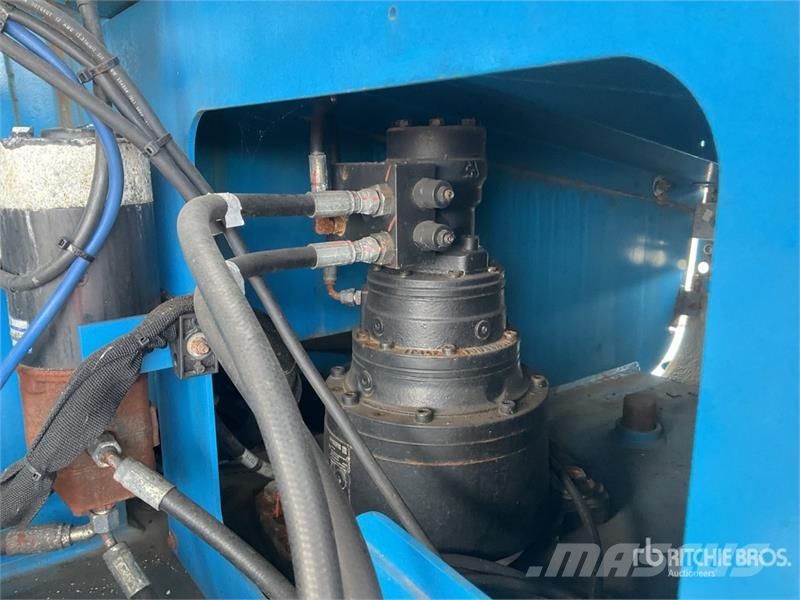 Genie S125 4WD Diesel Telescopic Boom Lift Телескопични повдигачи