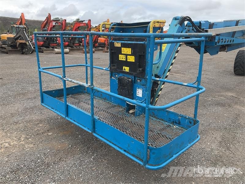 Genie S125 4WD Diesel Telescopic Boom Lift Телескопични повдигачи