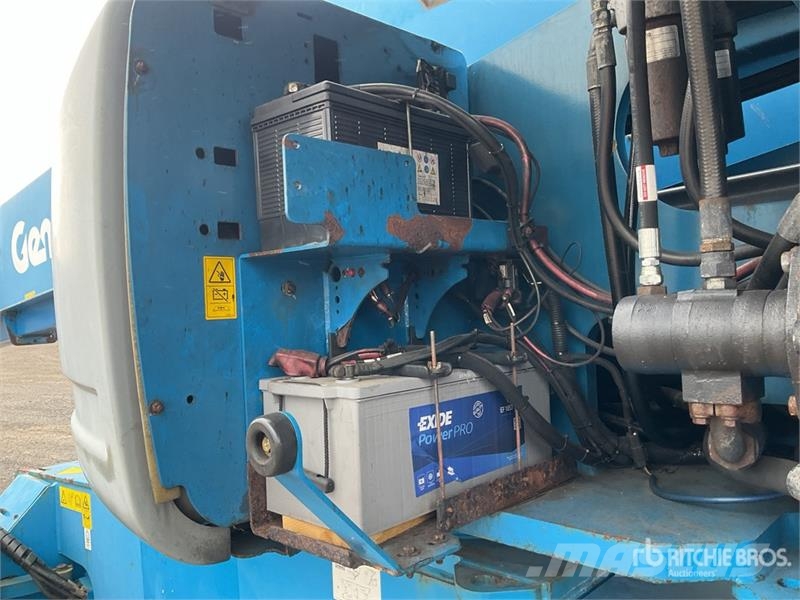 Genie S125 4WD Diesel Telescopic Boom Lift Телескопични повдигачи