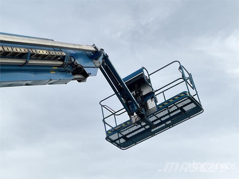 Genie S125 4WD Diesel Telescopic Boom Lift Nacelles télescopiques