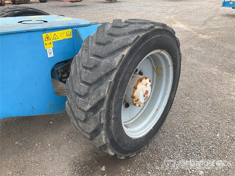 Genie S125 4WD Diesel Telescopic Boom Lift Телескопични повдигачи