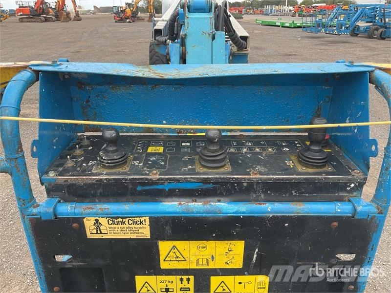Genie S125 4WD Diesel Telescopic Boom Lift Телескопични повдигачи