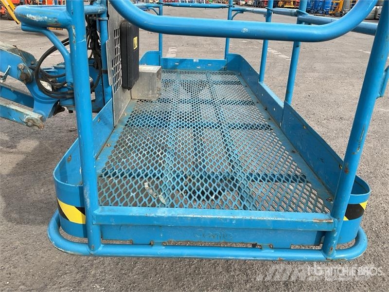Genie S125 4WD Diesel Telescopic Boom Lift Nacelles télescopiques