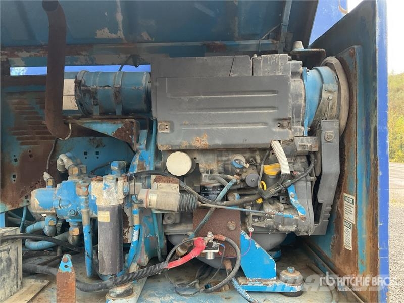 Genie S40 Telescopic boom lifts