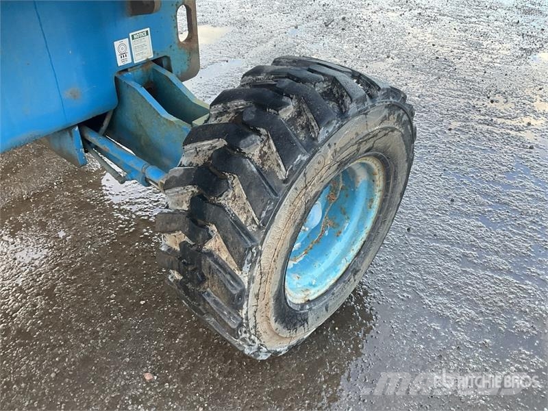 Genie S40 Telescopic boom lifts