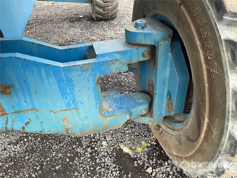 Genie S40 Telescopic Boom Lift رافعات سلة تلسكوبية