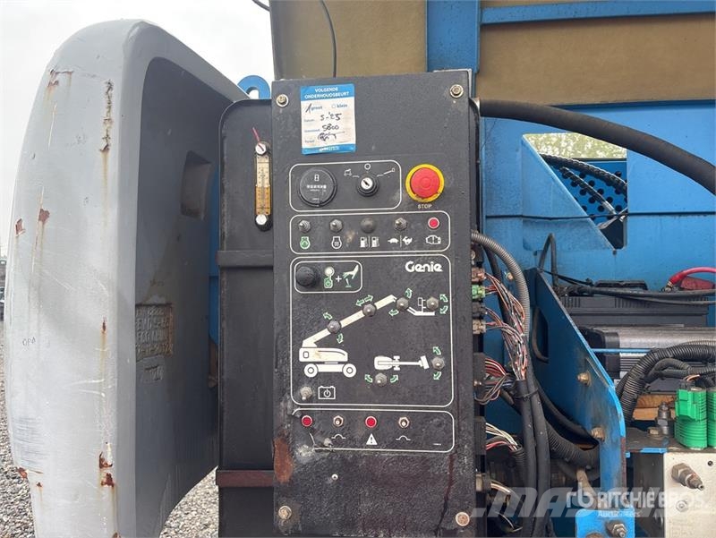 Genie S65 Teleskopske dvižne ploščadi