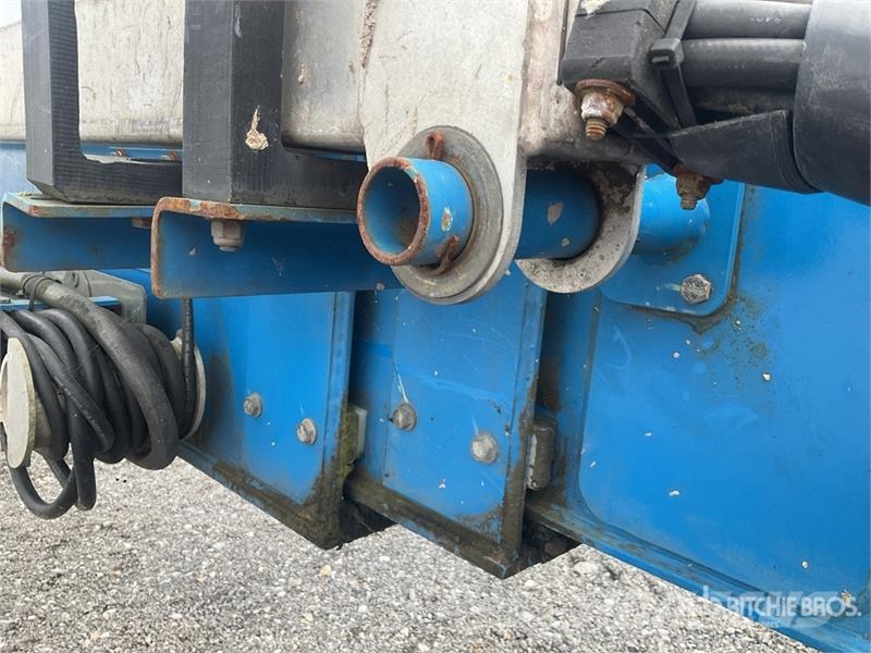 Genie S85 4WD Diesel 4WD Diesel Telescopic Boom Lift Nacelles télescopiques