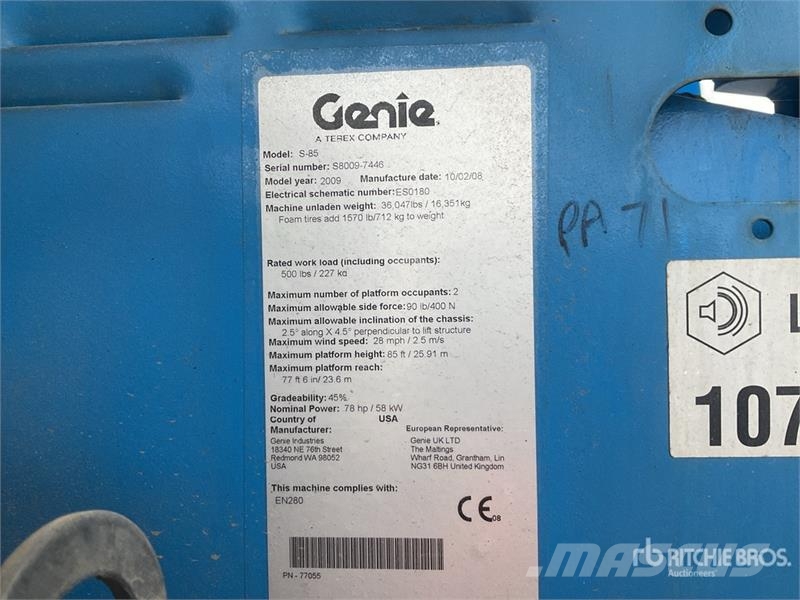 Genie S85 4WD Diesel 4WD Diesel Telescopic Boom Lift Nacelles télescopiques