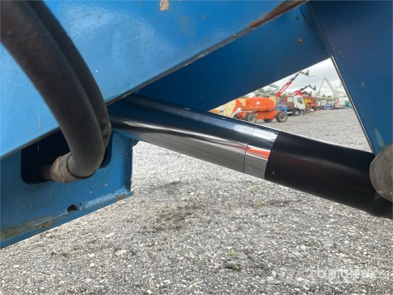 Genie S85 4WD Diesel 4WD Diesel Telescopic Boom Lift Nacelles télescopiques