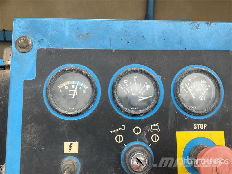 Genie S85 4WD Diesel 4WD Diesel Telescopic Boom Lift Nacelles télescopiques