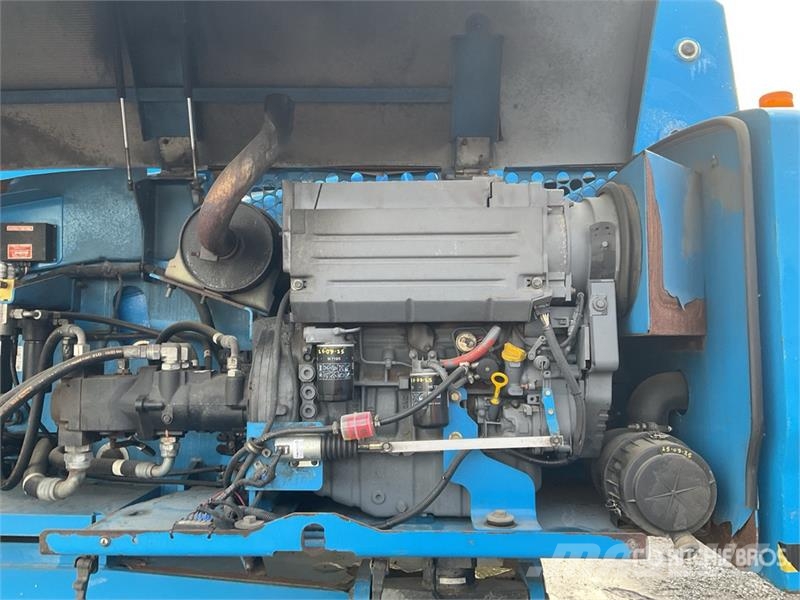Genie S85 4WD Diesel Telescopic Boom Lift Plataformas elevatórias telescópicas