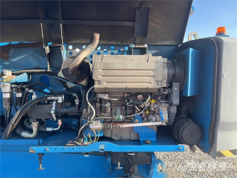Genie S85 4WD Diesel Telescopic Boom Lift Teleskopske dvižne ploščadi