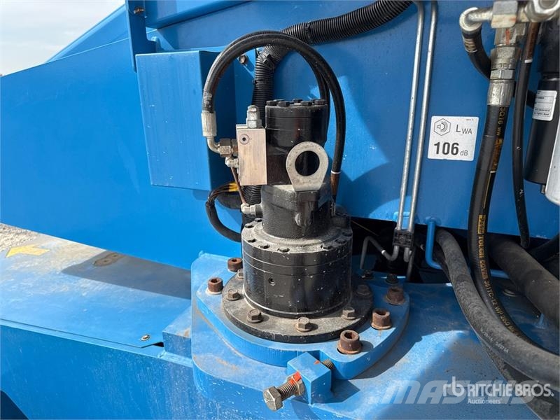 Genie S85 Telescopic Boom Lift Nacelles télescopiques