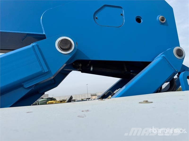 Genie S85 Telescopic Boom Lift Nacelles télescopiques