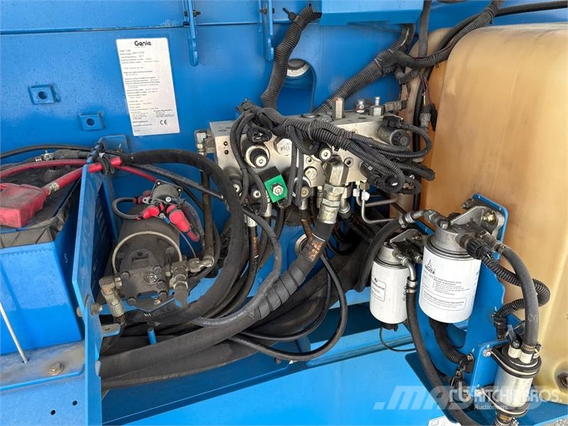 Genie S85 Telescopic Boom Lift Nacelles télescopiques
