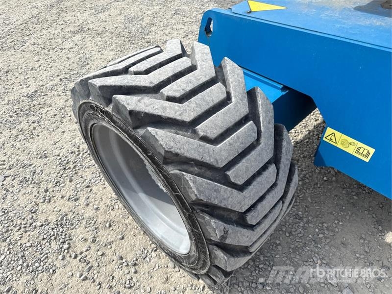 Genie S85 Telescopic Boom Lift Nacelles télescopiques