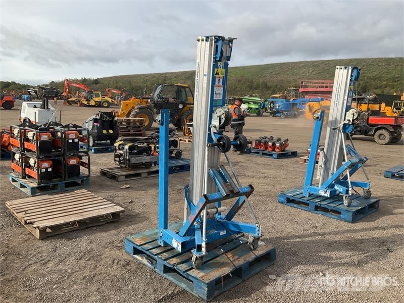 Genie SLA-15 Material Hoist Csörlők, emelőberendezések és anyagmozgató liftek