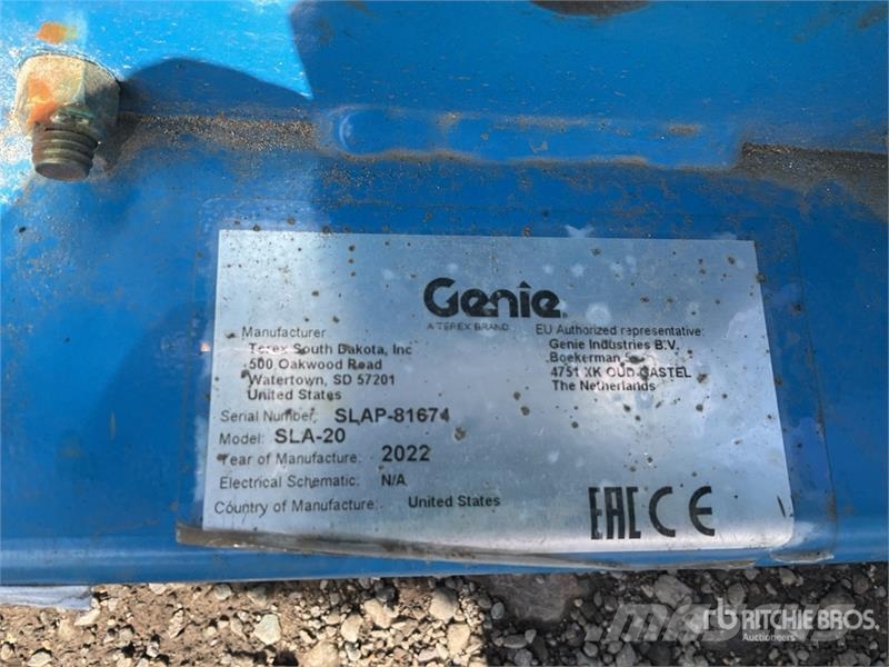 Genie SLA 20 Material Hoist المصاعد والرافعات المادية