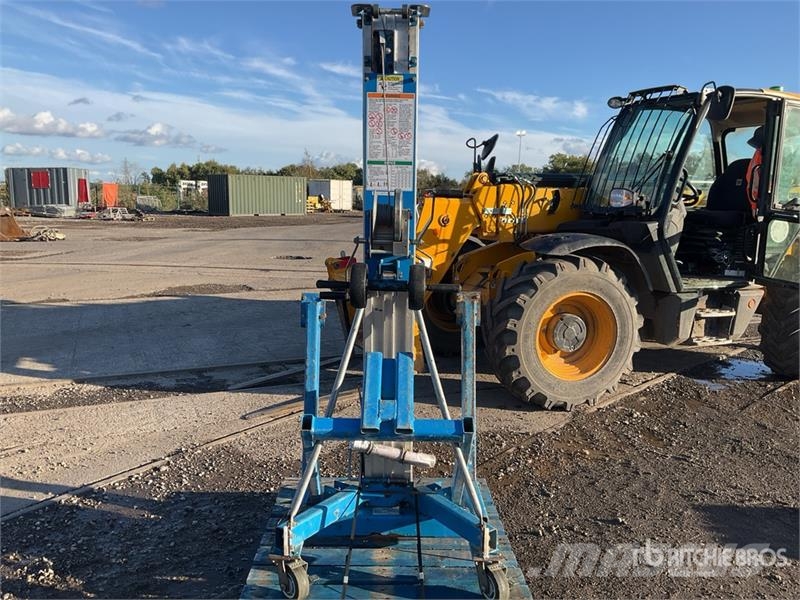 Genie SLA10 Material Hoist Csörlők, emelőberendezések és anyagmozgató liftek