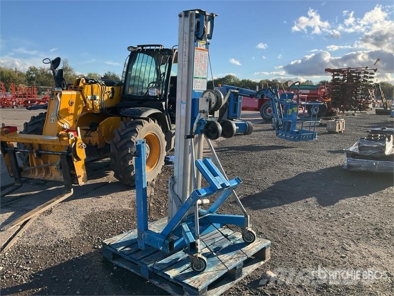 Genie SLA10 Material Hoist Csörlők, emelőberendezések és anyagmozgató liftek