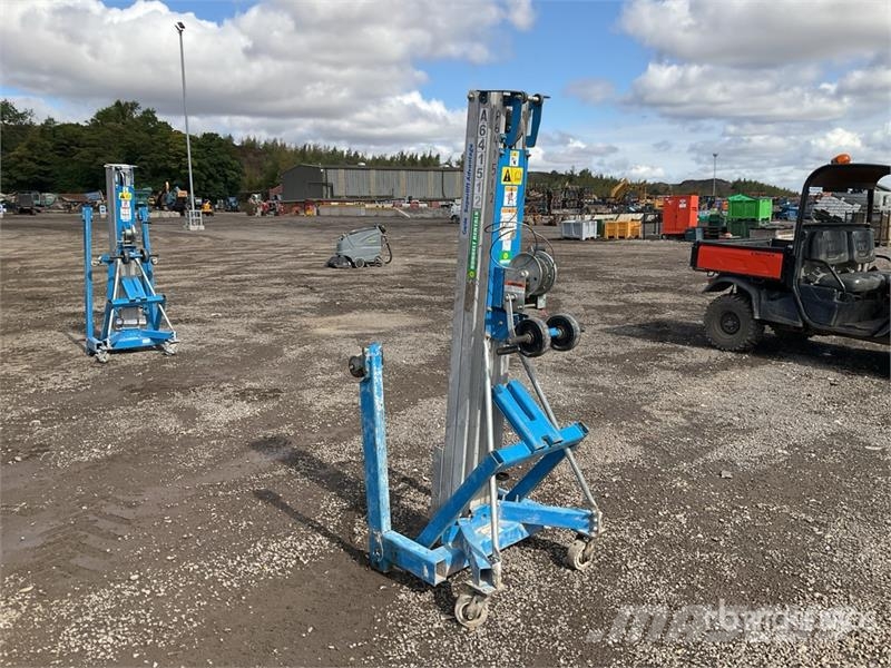 Genie SLA10 Material Hoist المصاعد والرافعات المادية