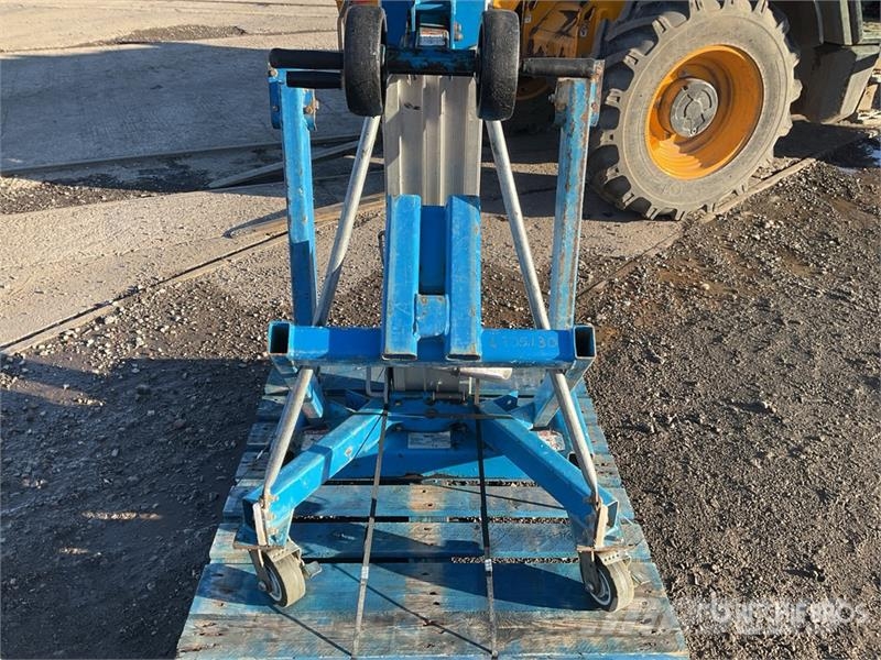 Genie SLA10 Material Hoist Csörlők, emelőberendezések és anyagmozgató liftek