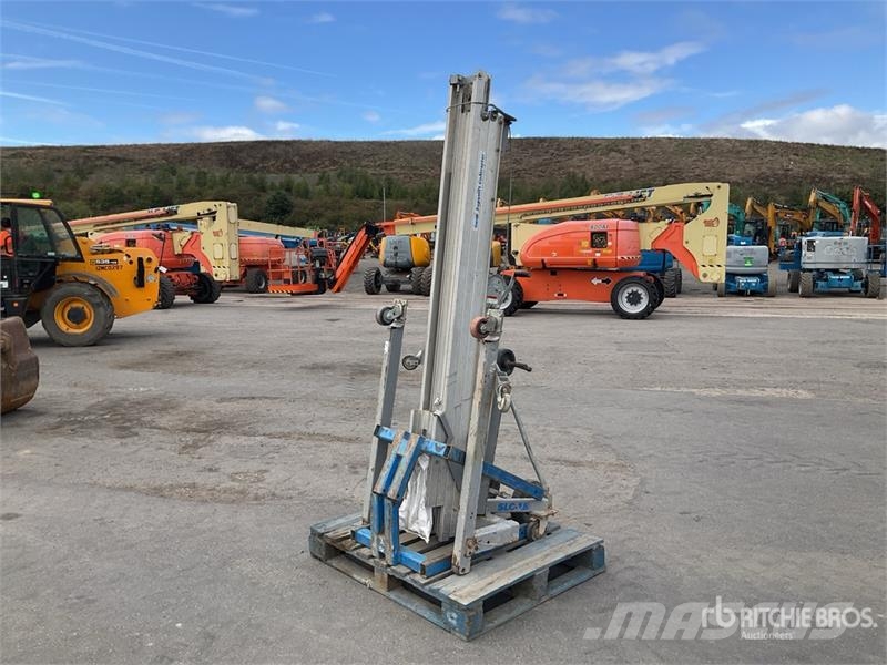 Genie SLC-18 Winches, hoists and material lifts