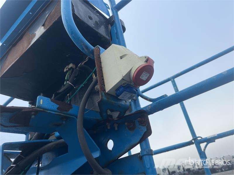 Genie SX-150 4WD Diesel Telescopic Boom Lift Teleskopik personel platformları