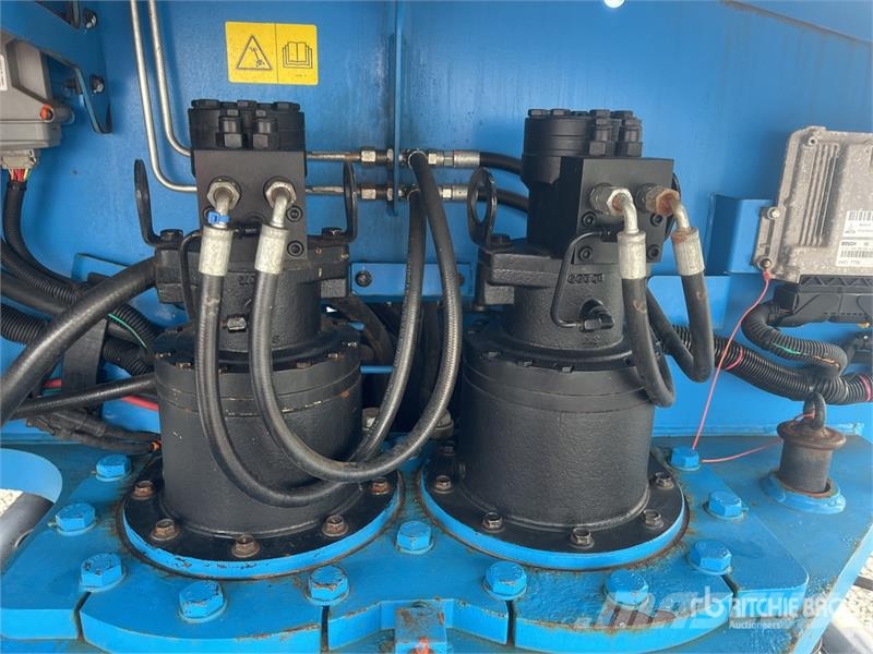 Genie SX-150 4WD Diesel Telescopic Boom Lift Teleskopik personel platformları