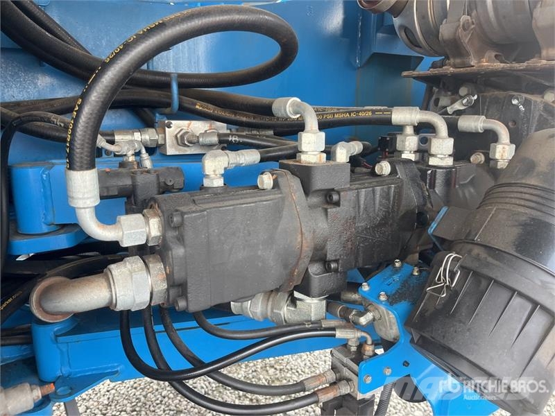 Genie SX-150 4WD Diesel Telescopic Boom Lift Teleskopik personel platformları