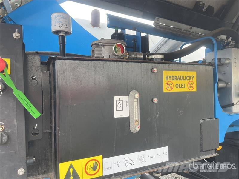 Genie SX-150 4WD Diesel Telescopic Boom Lift Teleskopik personel platformları