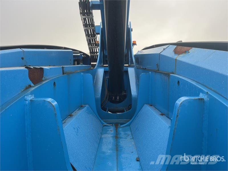 Genie SX-150 4WD Diesel Telescopic Boom Lift Teleskopik personel platformları