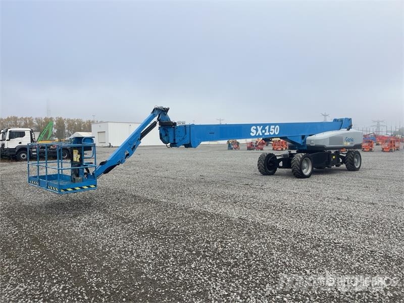 Genie SX-150 4WD Diesel Telescopic Boom Lift Teleskopik personel platformları