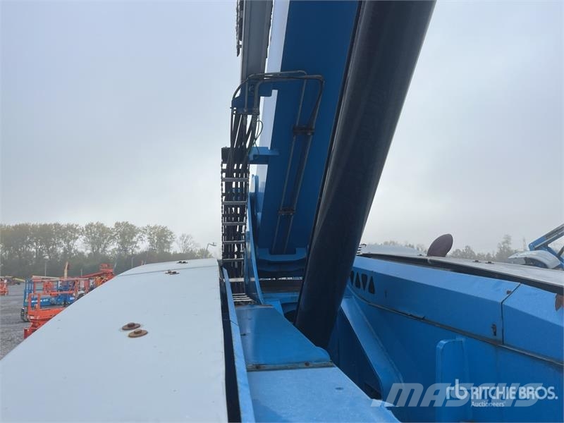 Genie SX-150 4WD Diesel Telescopic Boom Lift Teleskopik personel platformları