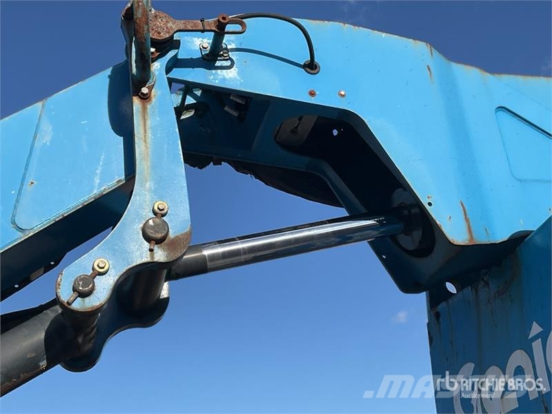 Genie Z-135 4WD Diesel Articulating Boom Lift Zglobne podizne platforme