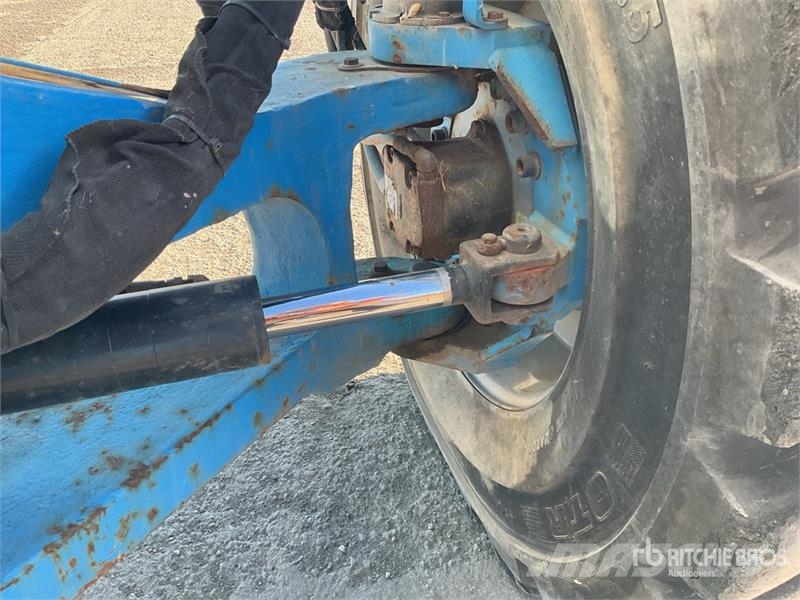 Genie Z-135 4WD Diesel Articulating Boom Lift Zglobne podizne platforme