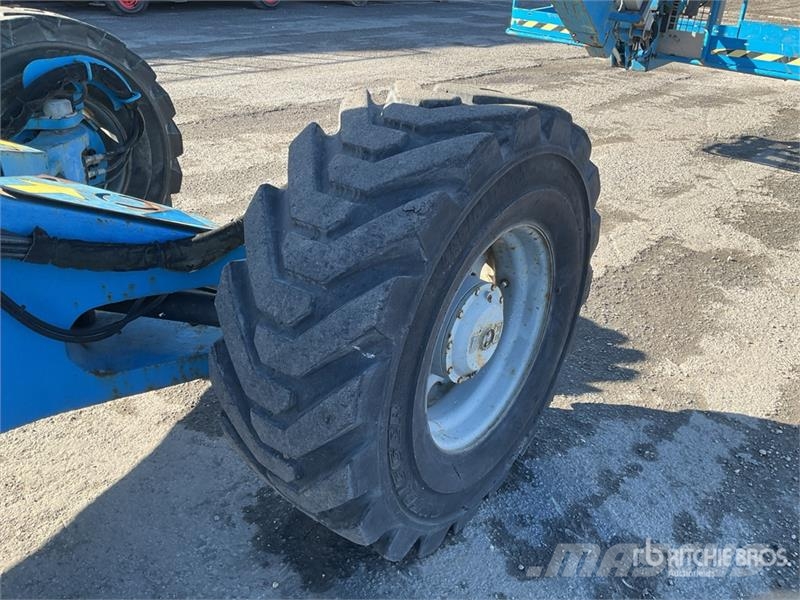 Genie Z-135 4WD Diesel Articulating Boom Lift Zglobne podizne platforme