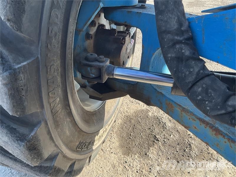 Genie Z-135 4WD Diesel Articulating Boom Lift Zglobne podizne platforme